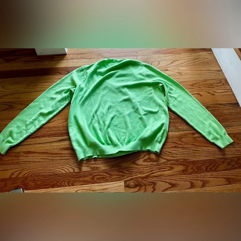 Polo Ralph Lauren Men's Large Bright Green Pima Cotton V-Neck Sweater